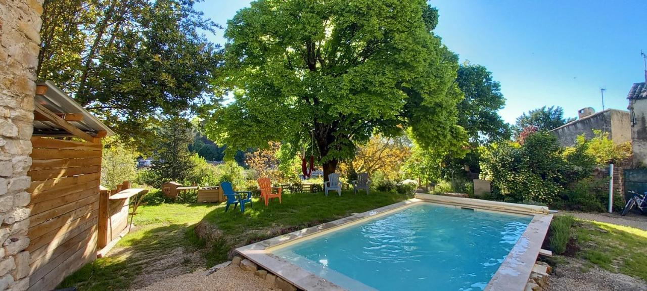 Chambre Du Tilleul - Charme, Confort Et Piscine Sigonce Ngoại thất bức ảnh